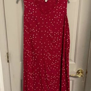 red sleeveless dress